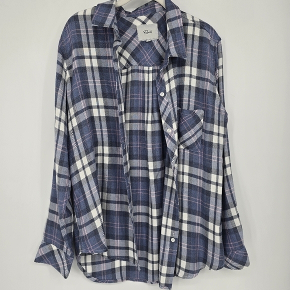 Rails Tops - Rails blue pink plaid button down long sleeve shirt size Large